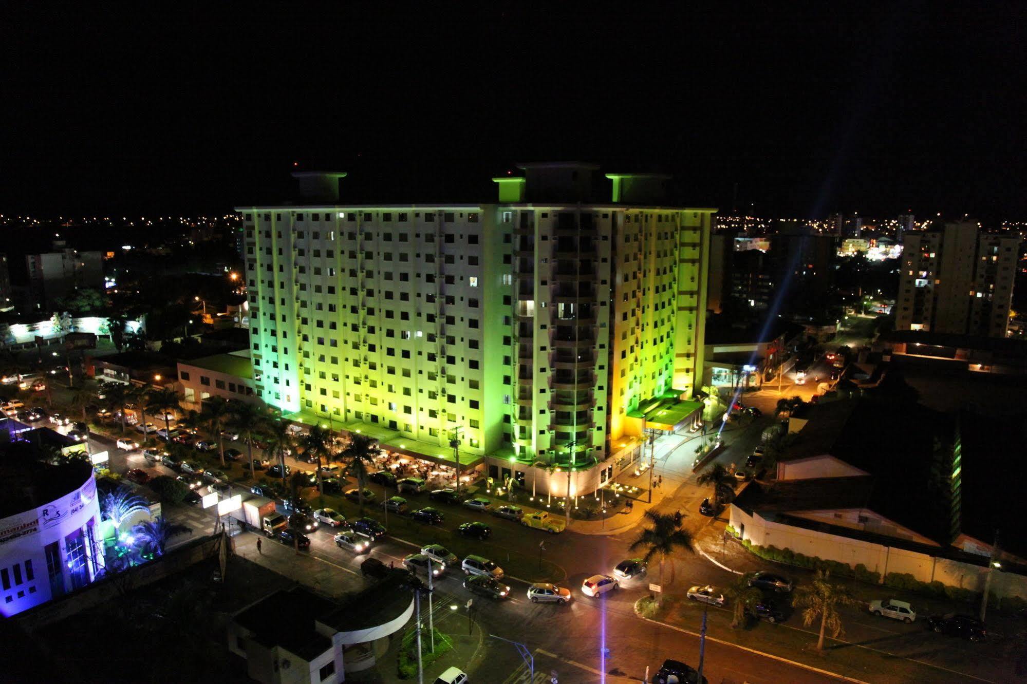 Boulevard Suite Hotel By Wam Experience Caldas Novas Exterior foto